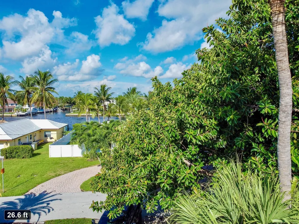460 SE 18th Ave, Deerfield Beach, FL 33441