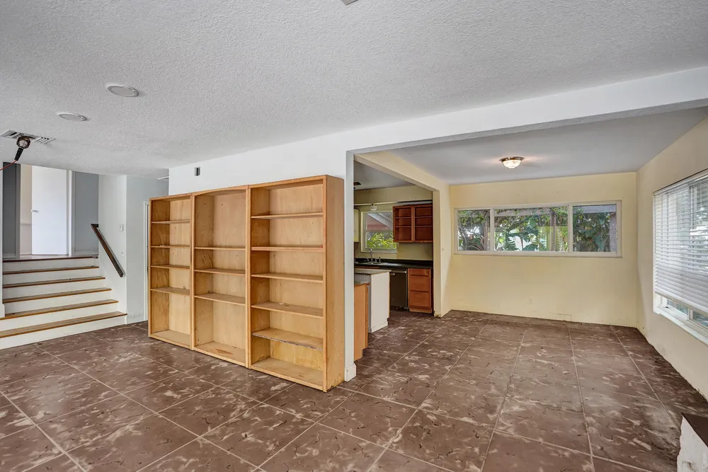 460 SE 18th Ave, Deerfield Beach, FL 33441
