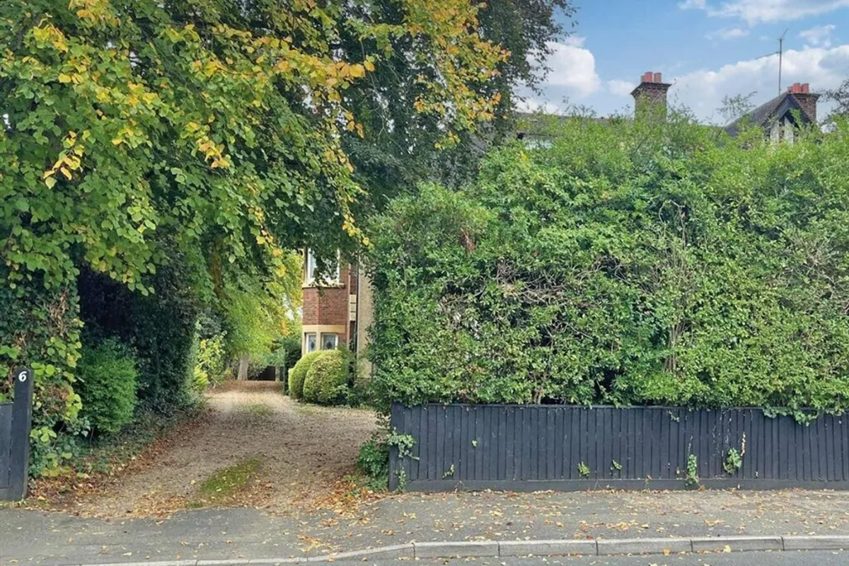 Park Crescent, PETERBOROUGH