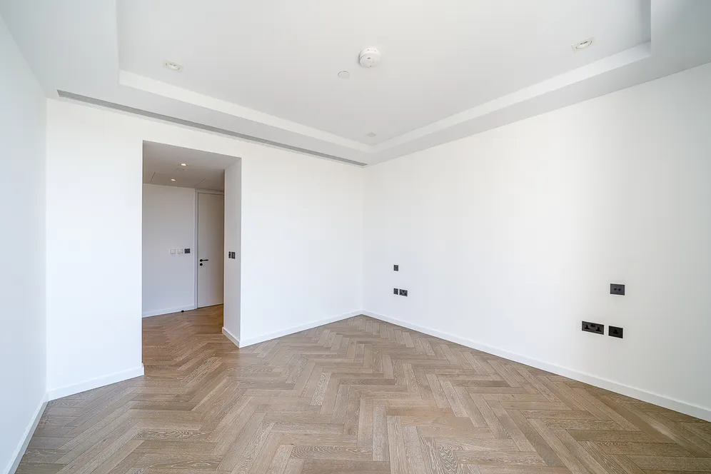 19 Circus Road West, London, SW11 photo 11