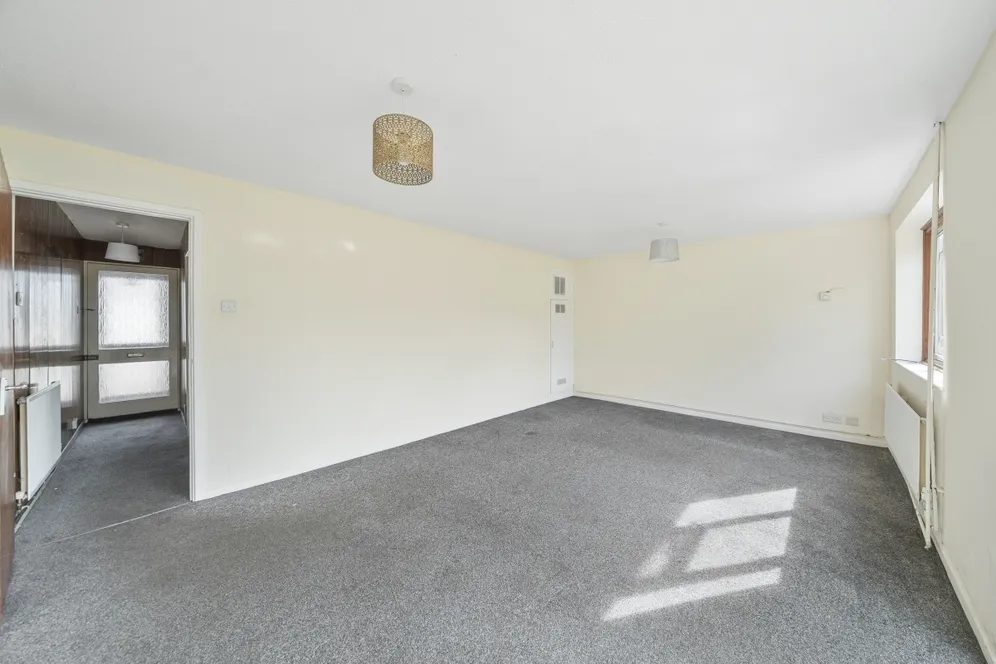 Chantry Lane London Colney AL2 photo 2