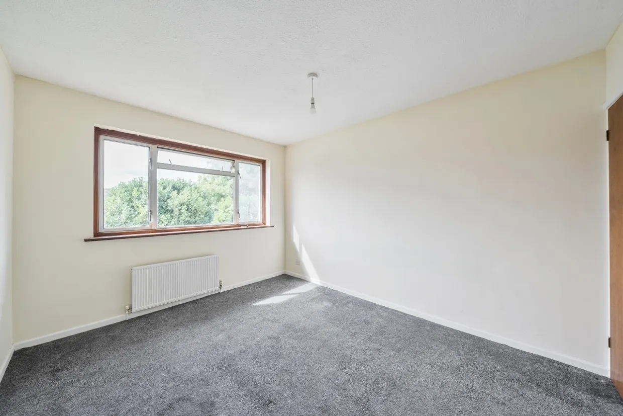 Chantry Lane London Colney AL2 photo 3