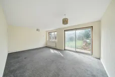 Chantry Lane London Colney AL2 photo 4