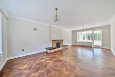 Balcombe Road Haywards Heath RH16 photo 3