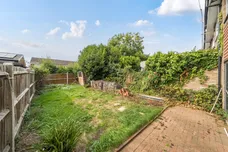 Chantry Lane London Colney AL2 photo 7