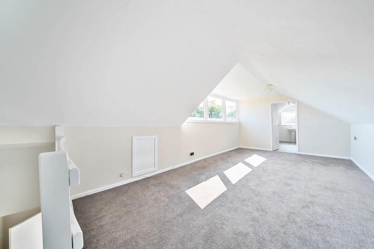 Balcombe Road Haywards Heath RH16 photo 4