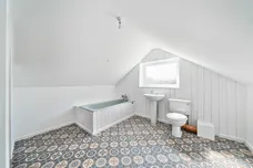 Balcombe Road Haywards Heath RH16 photo 5