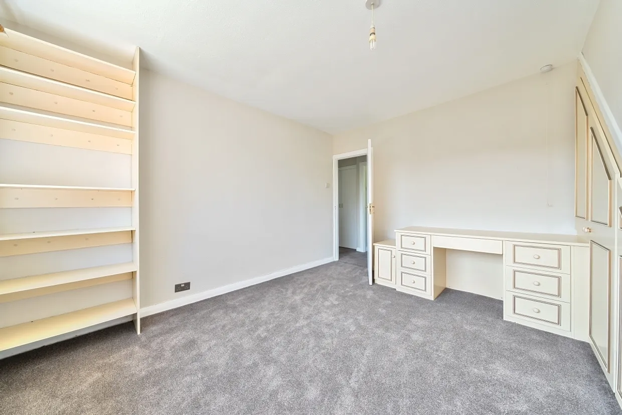 Balcombe Road Haywards Heath RH16 photo 6