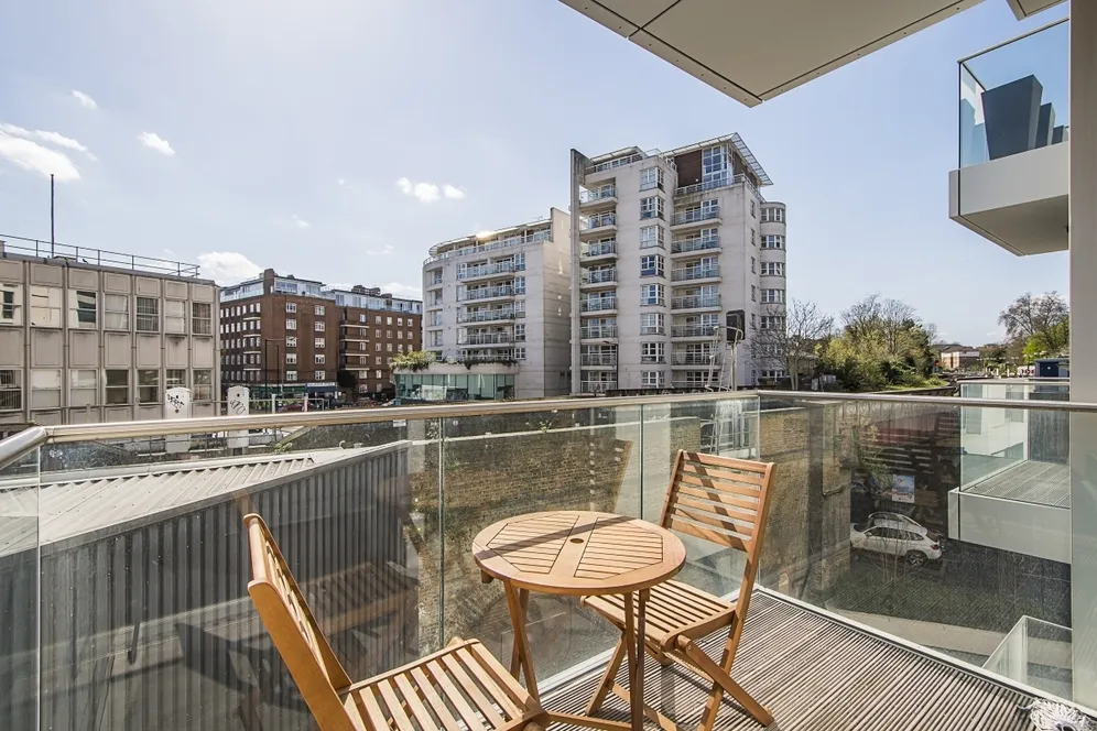 Grand Tower, SW15 photo 9