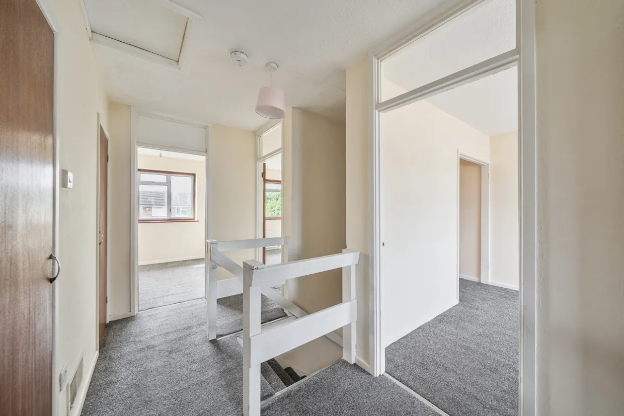 Chantry Lane London Colney AL2 photo 11