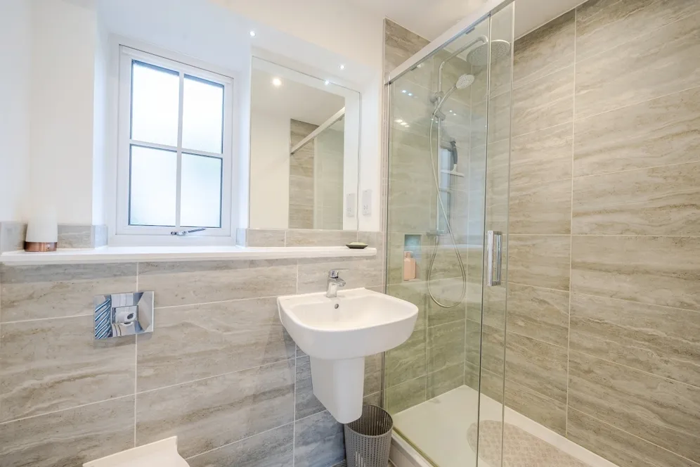 Mill Road, Epsom KT17 photo 13