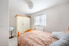 Mill Road, Epsom KT17 photo 14