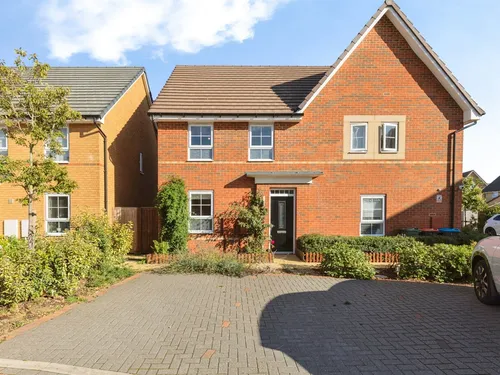 Havelock Avenue, Brooklands, Milton Keynesphoto
