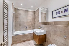Model Cottages, London, SW14 photo 16