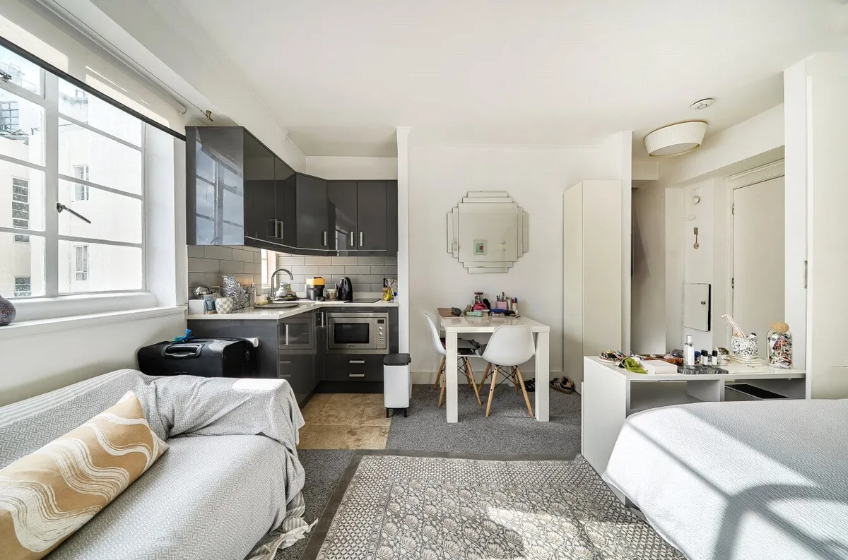 Sloane Avenue, Chelsea, London, SW3