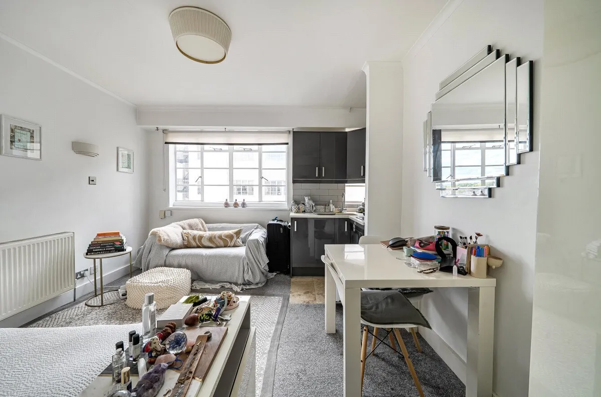 Sloane Avenue, Chelsea, London, SW3