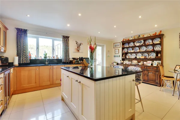 Brenchley Road, Horsmonden, TN12 photo 2