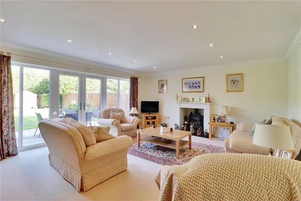 Brenchley Road, Horsmonden, TN12 photo 5