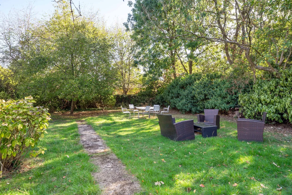 Gunnersbury Avenue, Ealing, W5 photo 8
