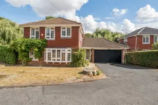 The Binghams, Maidenhead, SL6 photo 1