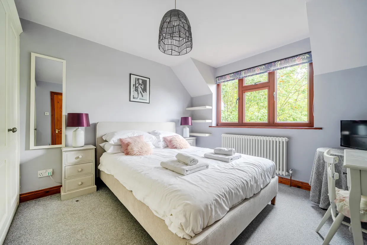 Ray Mill Road West, Maidenhead, SL6 photo 8
