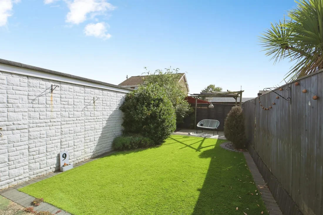 Property photo 11