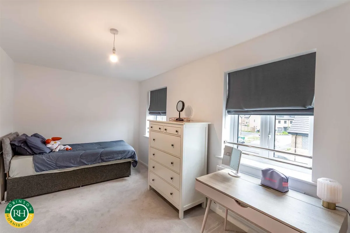 Turnstone Drive, Doncaster