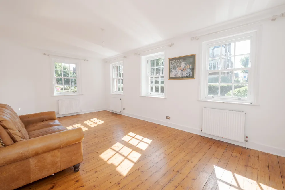 Fortis Green, London, N10 photo 2