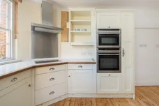 Fortis Green, London, N10 photo 13