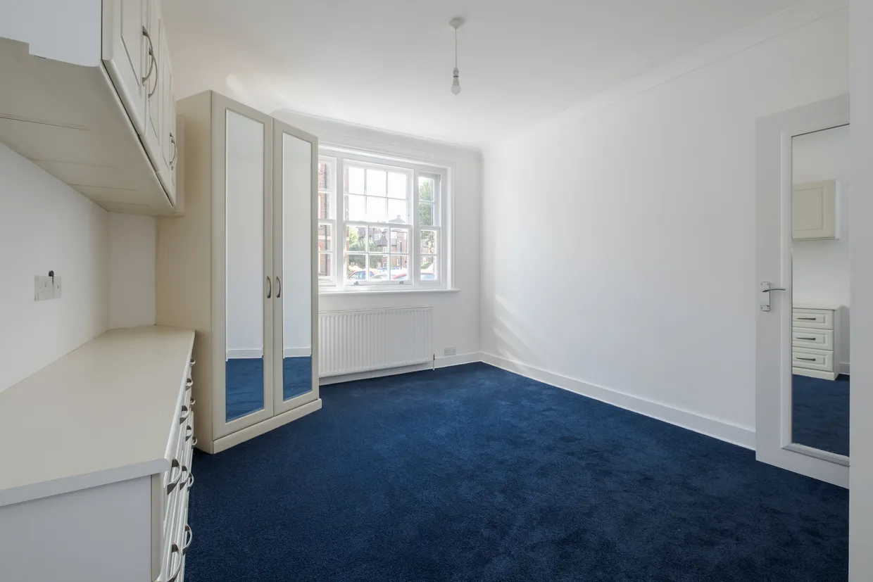 Fortis Green, London, N10 photo 18