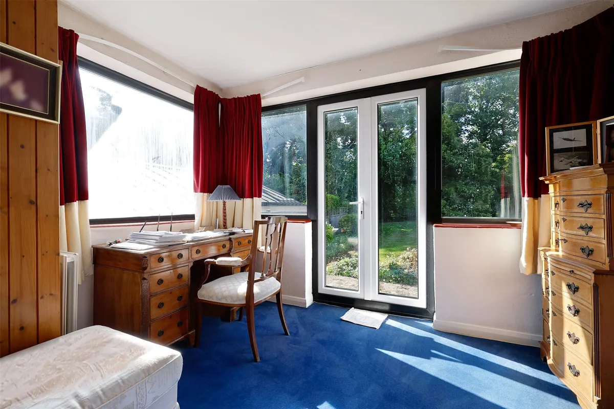 Ridgegate Close, Reigate, Surrey, RH2