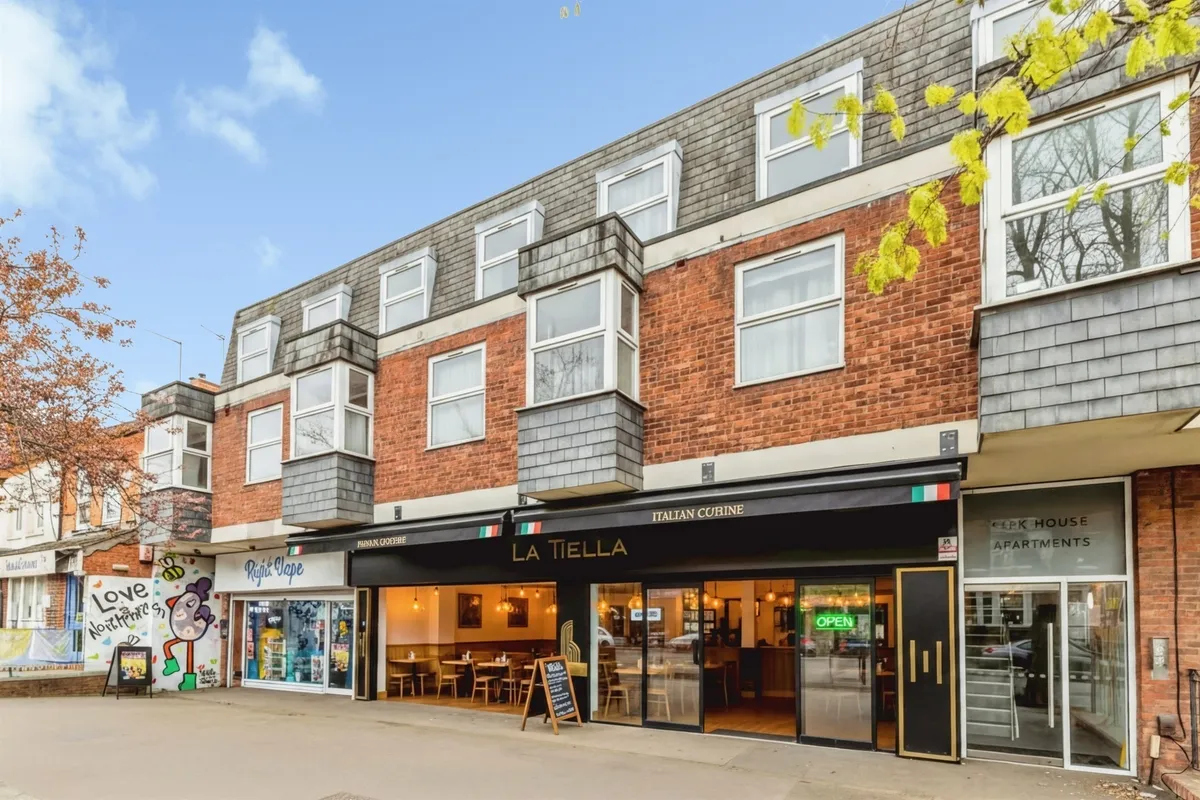 Kingsley Park Terrace, Northampton