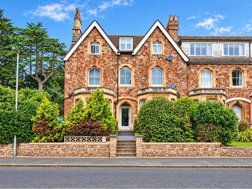 Blenheim Road, Mineheadphoto