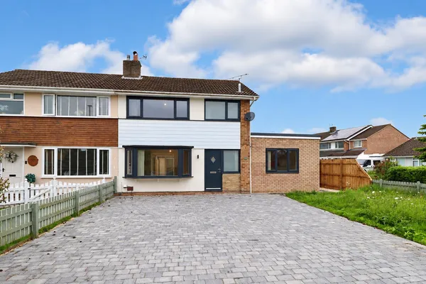 Beagle Ridge Drive, York