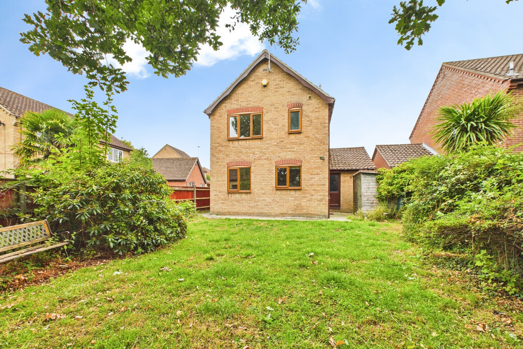 The Meadows, Thurton Image 13