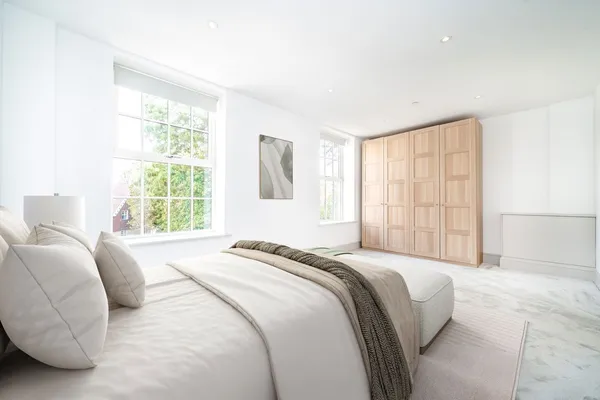 Ridgewood, Weybridge, KT13 photo 7