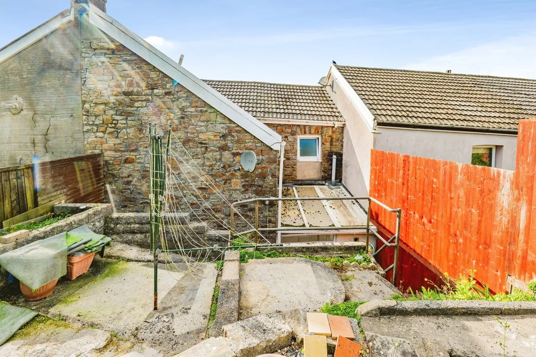 Property photo 23