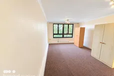 Summerwood Road, ISLEWORTH