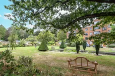 Manor Fields, London, SW15 photo 11