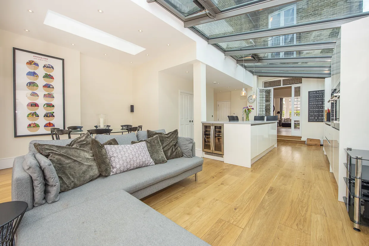 Kings Road, Kingston upon Thames, KT2 photo 3