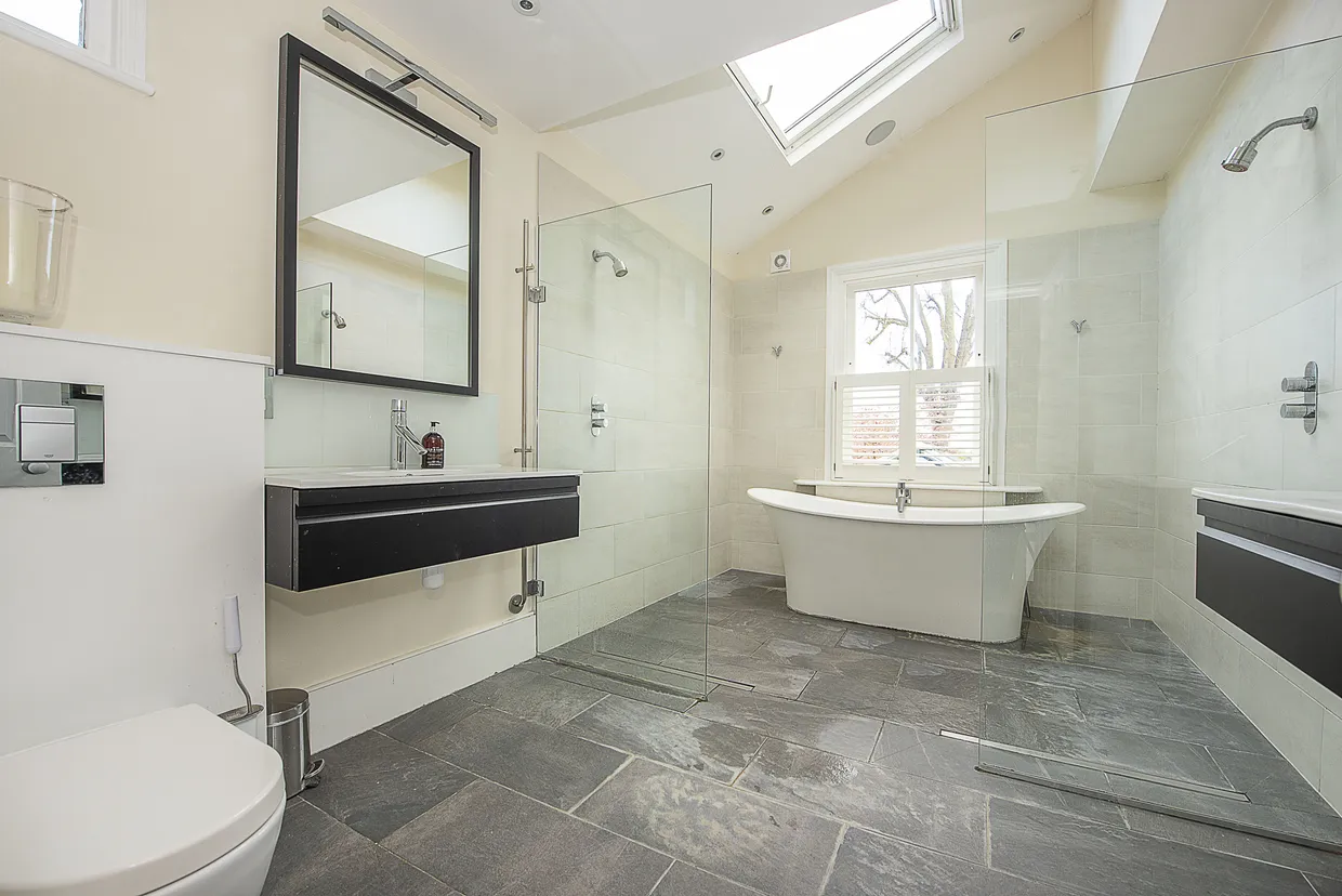 Kings Road, Kingston upon Thames, KT2 photo 17