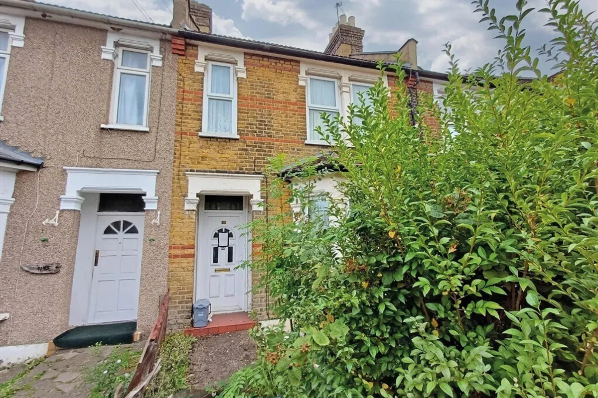 Howard Road, ILFORD