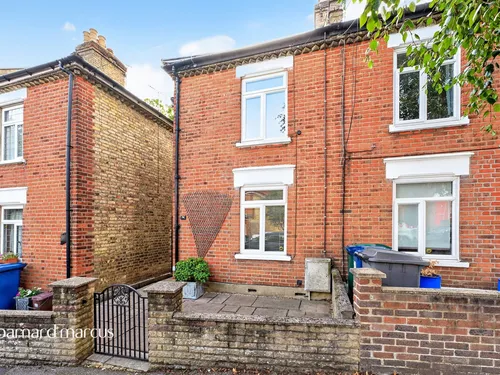 Jackson Road, Barnetphoto