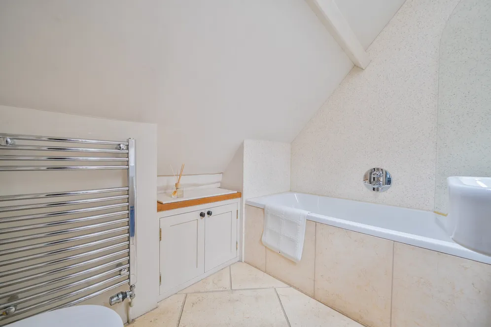 The Green, Evenley, Brackley, NN13 photo 11