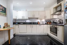 Warwick Road, London, W14 photo 8