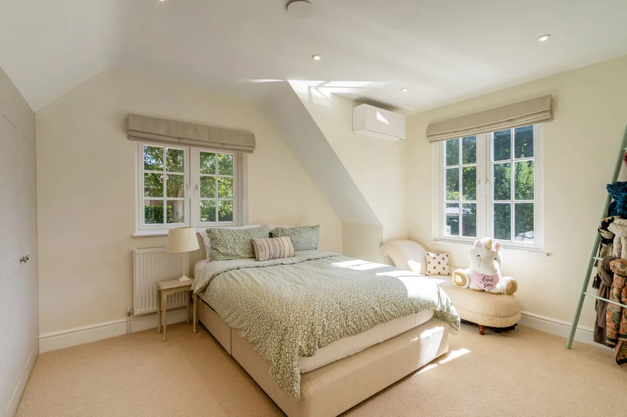 Hascombe Road, Godalming, GU8 photo 11