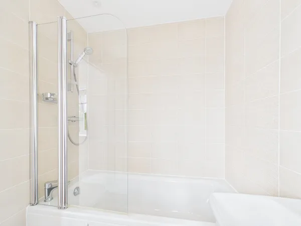 Hetherington Square, SK10 photo 7