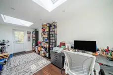 Christ Church Mount, Epsom, KT19 photo 8