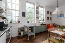 St. Annes Row, London, E14 photo 3