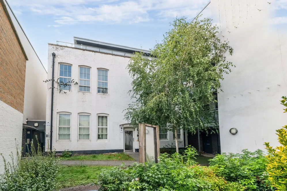St. Annes Row, London, E14 photo 9